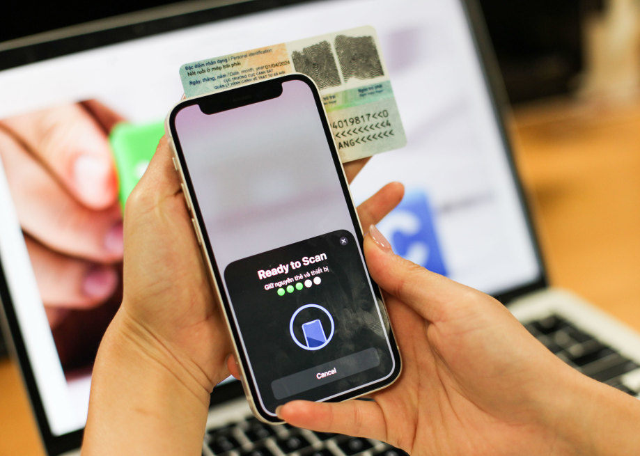 quét NFC trên ứng dụng vneid